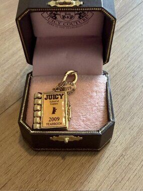Juicy Couture 2009 School of Couture Yearbook Charm